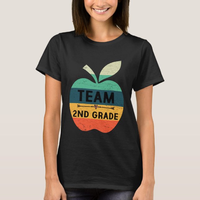 Funny Team 2nd Grade Apple Back To School Kids Tea T-Shirt (Vorderseite)