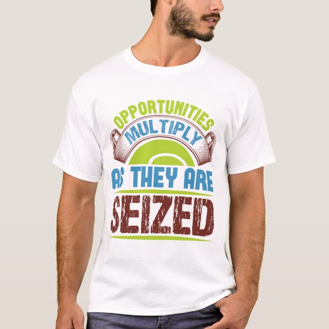 Funny Tennis Outfit T-Shirt (Vorderseite)