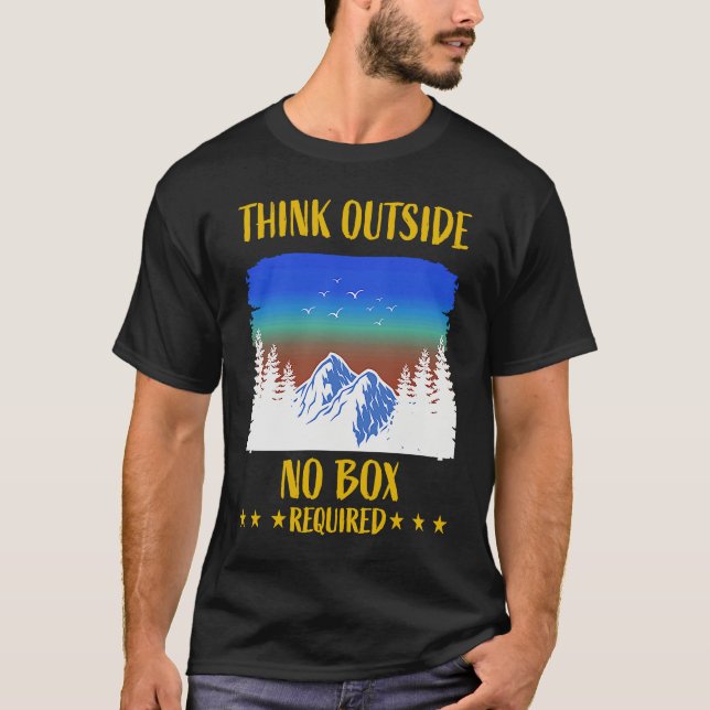 Funny Think Outside Box Outfit For Hiking Father's T-Shirt (Vorderseite)