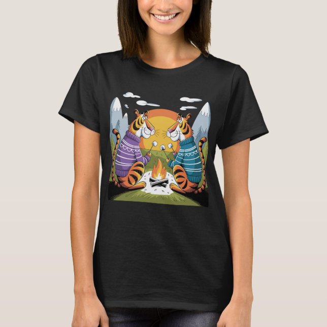 Funny Tigers Roasting Marshmallows Art T-Shirt (Vorderseite)