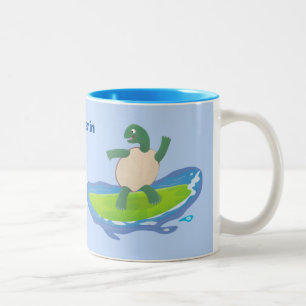 Funny tortoise wave surfing Cartoon Zweifarbige Tasse