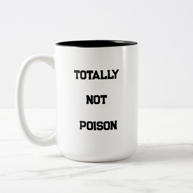 Funny 'Totally Not Giison' Tasse | 2-Ton weiß und (Links)