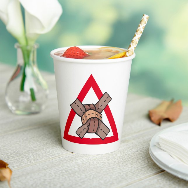 Funny Traffic Jam Knot Warning Road Sign Pappbecher (Von Creator hochgeladen)