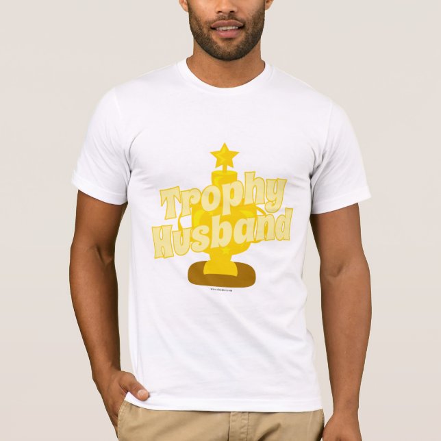 Funny Trophy Husband Individualisierbares Design T-Shirt (Vorderseite)