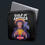 Funny Trump Gulf of US America 2025 Trump Laptopschutzhülle<br><div class="desc">Funny Trump Gulf of US America 2025 Trump</div>