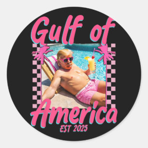 Funny Trump Shirt Gulf of US America Est 2025 1 Runder Aufkleber