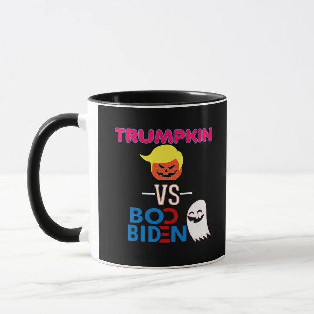 Funny Trumpkin Vs Boo Biden Halloween Design Class Tasse (Links)