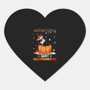 Funny Tuxedo Cat On Pumpkin Happy Hallothanksmas Herz-Aufkleber