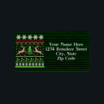 Funny Uggli Christmas Sweater Address Label Adressaufkleber<br><div class="desc">Erleben Sie in dieser Feiertagssaison ein paar Lacher mit diesem lustigen "Ugly Christmas Sweater" in festlichem Rot, Grün, Weiß und Braun. Zwei Rentierspumpen, zwischen einem Urlaubshaum, waagerechten Reihen von weißen Schneeflocken und anderen extravaganten Dekorationsmustern. Dieses lustige Kreuzstich Sweater Strick Muster-Look ist ideal, um Erinnerungen Retro Weihnachtsgeschenke und handgemachte Handarbeit zu...</div>