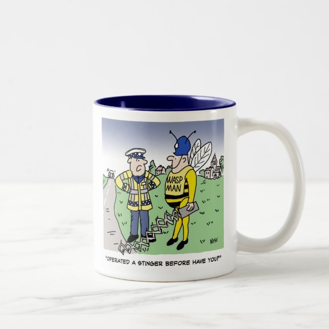 Funny UK Traffic Police Cartoon Zweifarbige Tasse (Rechts)