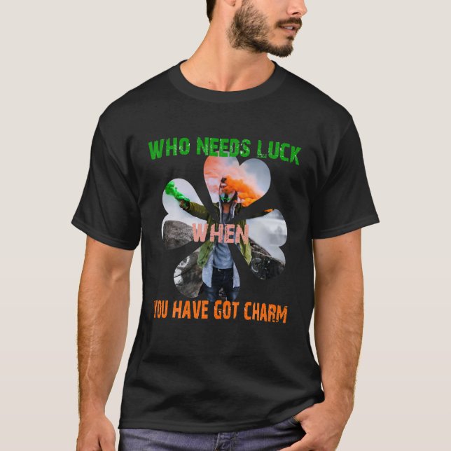 Funny Unique Irish Leaf St Patrick's Day Wer brauc T-Shirt (Vorderseite)