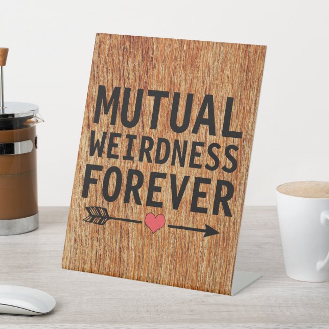 FUNNY UNUSUELLES WEDING SIGN RUSTIC SOCKELSCHILD (In SItu)