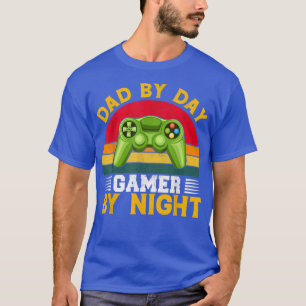 Funny Vater by Day Gamer By Night Gamer Videospiel T-Shirt