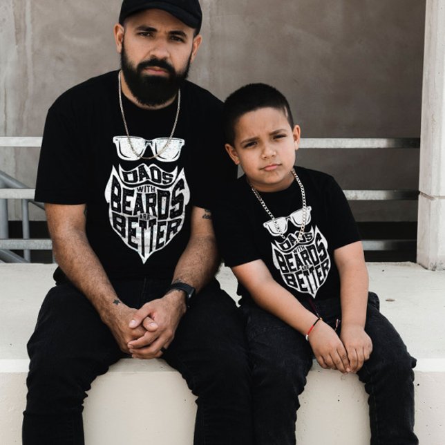 FUNNY VATER MIT BÄRTEN SIND BESSER VATER DAY T-Shirt (Von Creator hochgeladen)