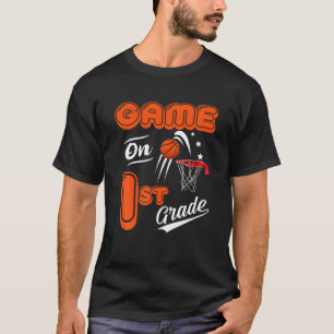 Funny Video Games 1St Grade Basketball Erster Tag  T-Shirt