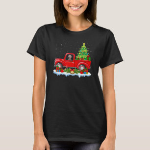 Funny Weimaraner Dog Riding Red Truck Weihnachtsma T-Shirt