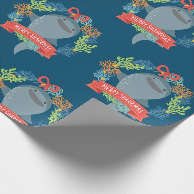 Funny Whale Hai Weihnachten Geschenkpapier (Ecke)