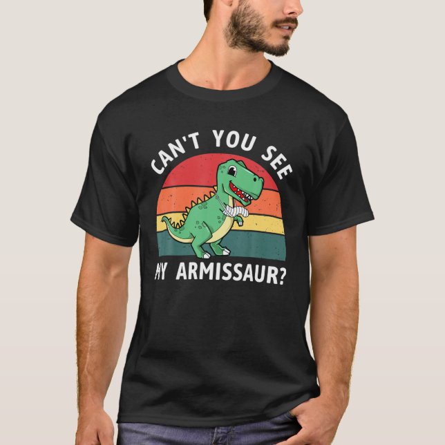 Funny wird bald gut gebrochen Arm können Sie nicht T-Shirt (Vorderseite)