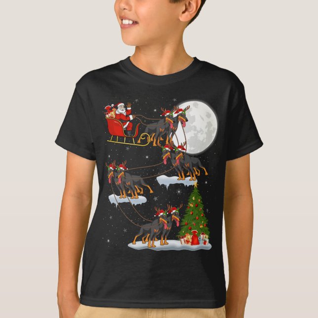 Funny Xmas Leuchtturm Tree Santa Riding Doberman D T-Shirt (Vorderseite)