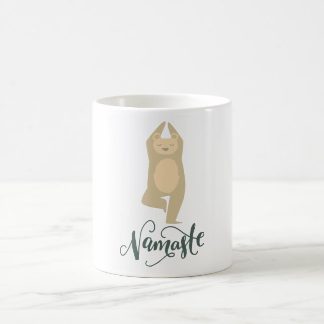 Funny Yoga Pose Bear Kaffeetasse (Mittel)