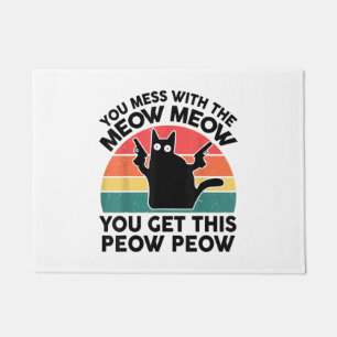 Funny you chess with Meow-Shirt Black Cat with Gun Fußmatte