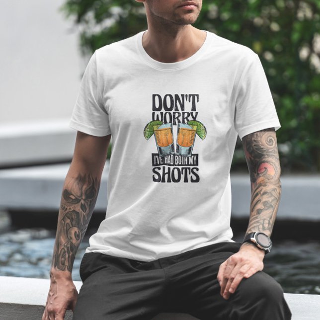 Funny Zitat Drink Impfstoff T-Shirt (Von Creator hochgeladen)