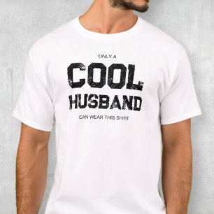 Funny Zitat Schwarz und Weiß Text Coolen Mann T-Shirt