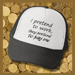 Funny zitiert Geschenke modernen Witz coworker sar Truckerkappe<br><div class="desc">Funny zitiert Mitarbeiter moderne Geschenkideen Witz LKWer Hüte. Unglaublich witzig Hutschrei für jeden,  der Spaß mag. Schwarz-Weiß-Typografie,  die perfekt für einen weißen Elefanten oder geheimen Weihnachtsmann bei der Arbeit ist.</div>