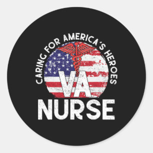Für Amerikas Helden gekümmert Patriotic Va Nurse N Runder Aufkleber