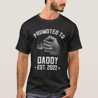 Für Daddy Est.2022 Retro Vathers Day New D T-Shirt