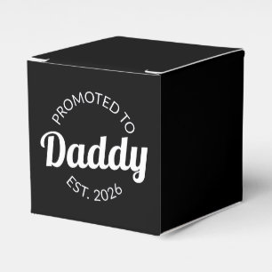 Für Daddy Est befördert. 2026 Geschenkschachtel