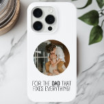 "Für den Vater, der alles repariert Case-Mate iPhone Hülle<br><div class="desc">Schützen Sie das Handy von Vater stilvoll mit unserem "Für den Vater, der alles repariert" iPhone 15 Pro Gehäuse! Dieses elegante und dauerhafte Gehäuse zeichnet sich durch ein herzliches Zitat aus, das die Rolle des Vaters als Handwerker der Familie würdigt. Dieser personalisierte Fall ist so konzipiert, dass er einen besseren...</div>