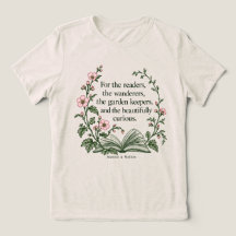 Für die Leser — Book & Mallow Flowers T-Shirt