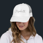 Für ihren Skriptnamen Eleganges Girls’ Modern Truckerkappe<br><div class="desc">Personalisierter Anfangsbuchstabenname für ihn für ihr Template eleganter,  trendiger weißer LKW-Hut.</div>