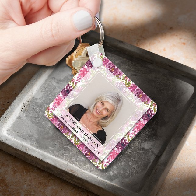 Für immer in unserem Herz-Foto Schlüsselanhänger (Forever in our Hearts photo on floral background double-sided keepsake keychain)