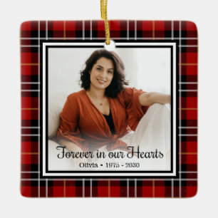 Für immer in unseren Herzen rotes Karo-Memorial-Ke Keramikornament