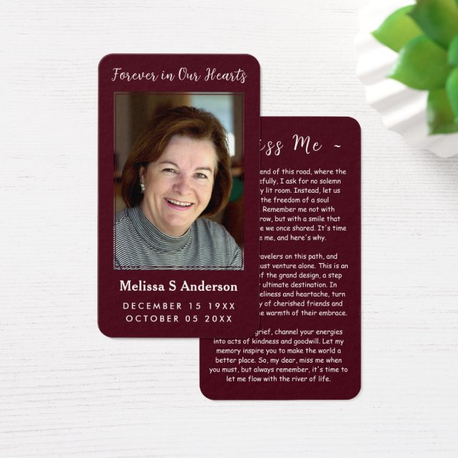 Für immer in unserer Herz-Begräbniskarte (Schreibtisch)