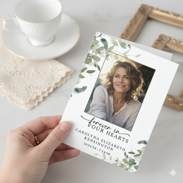 Für immer in unserer Herzensbeerenkkarte Karte (Forever in Our Hearts Funeral Prayer Card)