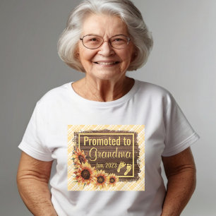 Für Oma Sonnenblumen T - Shirt befördert