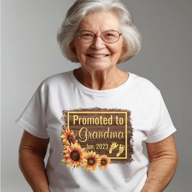 Für Oma Sonnenblumen T - Shirt befördert (Von Creator hochgeladen)