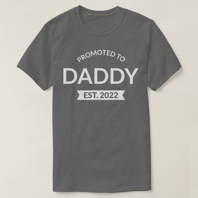Für Papa im Jahr 2022 II T-Shirt (Design vorne)