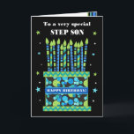 Für Step Son Birthday Cake mit Kerzenkarte Karte<br><div class="desc">Eine helle Geburtstagskarte für Ihren Stiefsohn mit vielen gemusterten Kerzen auf einem Geburtstagskuchen. Oben auf der Titelseite sind die Worte 'To a very special STEP SON' in einem weißen Buchstaben auf dem schwarzen Hintergrund. Es gibt eine blaue Band um den Kuchen mit "HAPPY BIRTHDAY!" auch in Weiß. Töne blaue, grüne...</div>