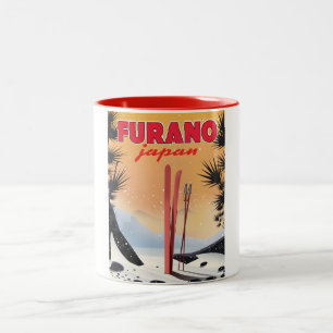 Furano Japanisches Reiseplakat. Zweifarbige Tasse