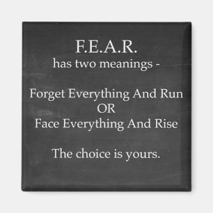 Furcht hat den zwei Bedeutungs-Magneten Magnet