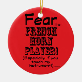 Furcht vor dem französischen Horn-Spieler Keramik Ornament