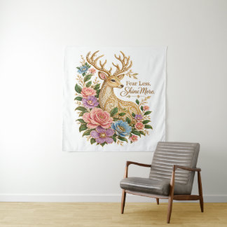 Fürchte dich weniger, strahle mehr: Zierhirsch mit Wandteppich
