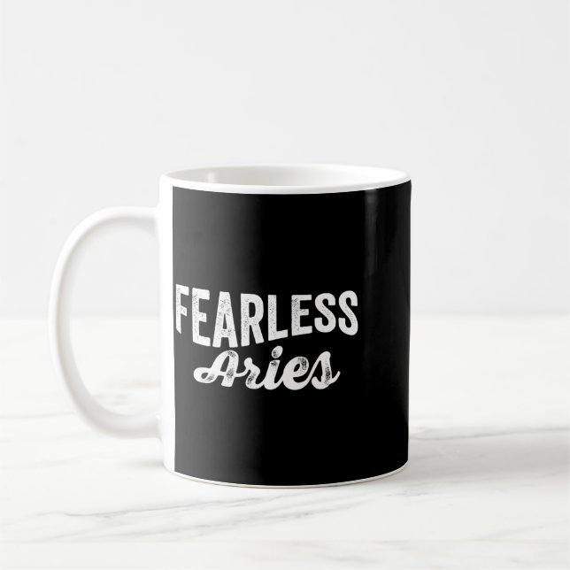 Furchtloser Widder-Zodiac-Astrologie-Geburtstagsho Kaffeetasse (Links)