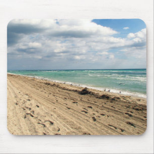 Fußabdrücke und Ozeane Mousepad