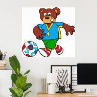 Fußball-Bären spielen Fußball im Sportraum