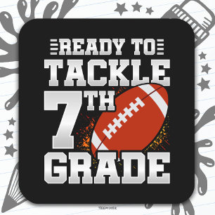 Fußball erster Tag 7. Klasse zurück zur Schule Quadratischer Aufkleber